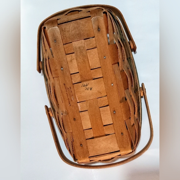 VTG • 1991 • Longaberger • Christmas Collection • Yuletide Traditions Basket - Picture 2 of 12